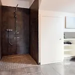 Magic Eight Apartment *