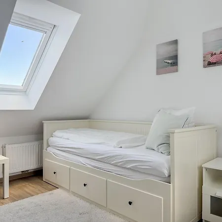 Magic Eight 公寓 *