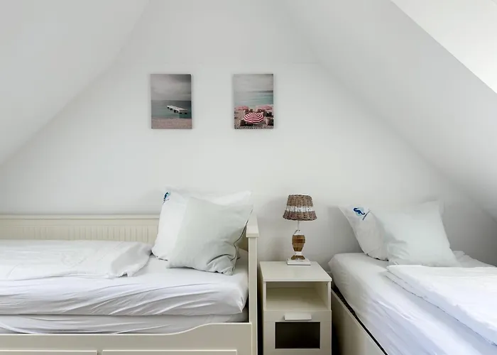 Magic Eight 蒂门多弗施特兰德